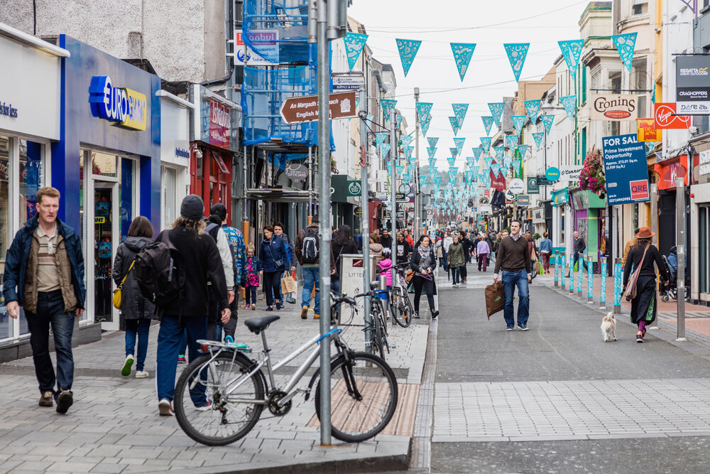 Engagieren in einem Second-Hand Shop in Irland Volunteering mit Volunta